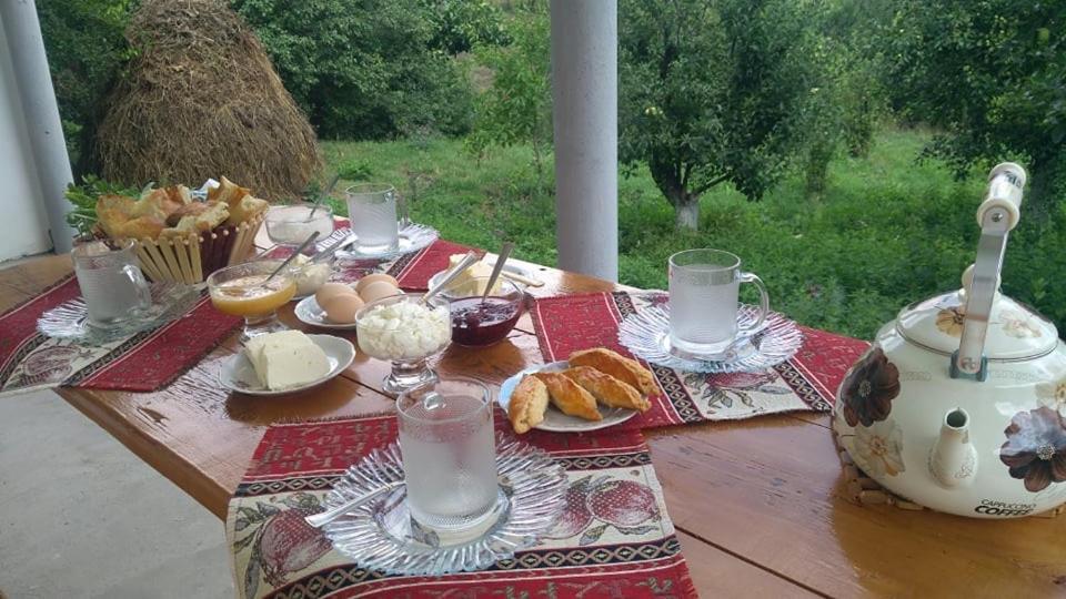 Amoj B&B And Guest House Alaverdi Exterior foto