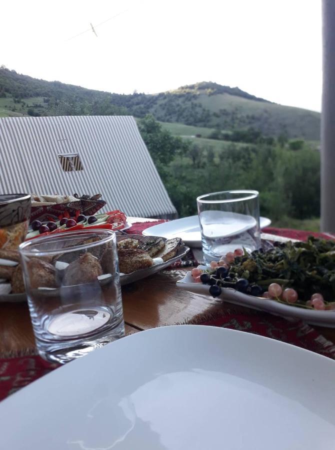 Amoj B&B And Guest House Alaverdi Exterior foto